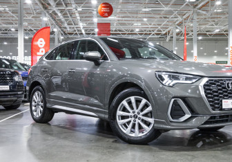 Подержанный автомобиль Audi Q3 Sportback 2020 года (8 фото)