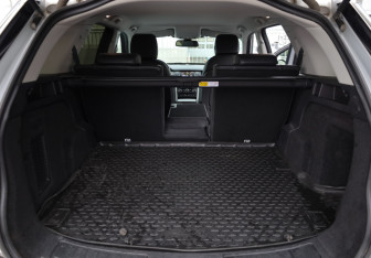 Подержанный автомобиль Land Rover Discovery Sport 2017 года (26 фото)