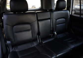 Подержанный автомобиль Toyota Land Cruiser Suv 2013 года (24 фото)