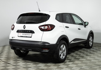 Подержанный автомобиль Renault Kaptur 2018 года (5 фото)