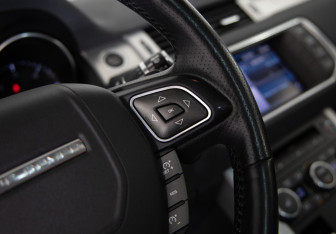 Подержанный автомобиль Land Rover Range Rover Evoque 2013 года (20 фото)
