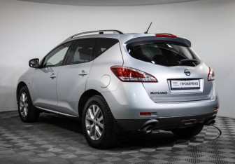 Подержанный автомобиль Nissan Murano Suv 2012 года (7 фото)