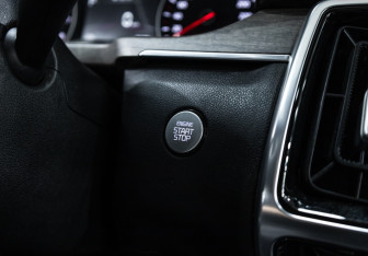 Подержанный автомобиль Kia Sorento 2022 года (20 фото)