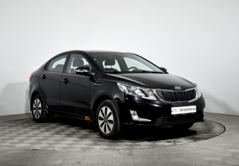 Подержанный автомобиль Kia Rio Sedan 2012 года (3 фото)