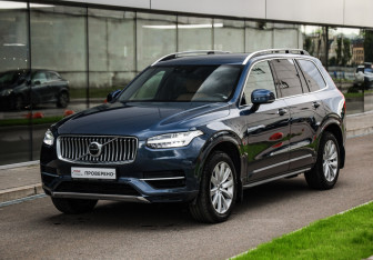 Подержанный автомобиль Volvo XC90 2019 года (3 фото)