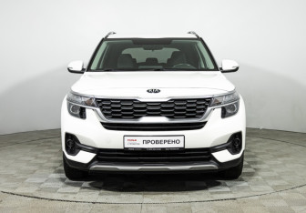 Подержанный автомобиль Kia Seltos 2020 года (2 фото)
