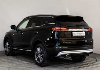 Подержанный автомобиль Geely Atlas Pro 2024 года (7 фото)