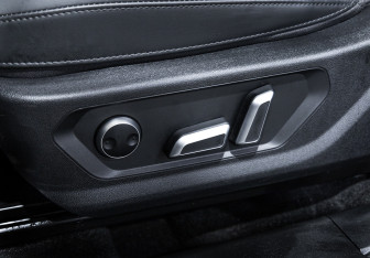 Подержанный автомобиль Haval F7 2025 года (15 фото)