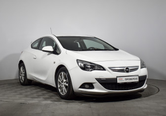 Подержанный автомобиль Opel Astra Hatchback 2013 года (3 фото)