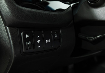 Подержанный автомобиль Kia Ceed Hatchback 2015 года (18 фото)