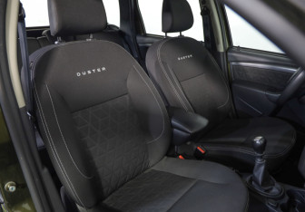 Подержанный автомобиль Renault Duster 2018 года (17 фото)