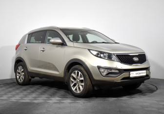 Подержанный автомобиль Kia Sportage 2014 года (3 фото)