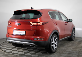 Подержанный автомобиль Kia Sportage 2016 года (5 фото)