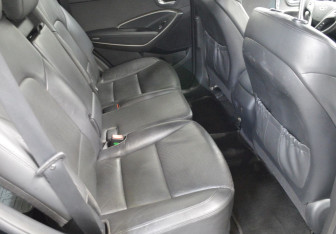 Подержанный автомобиль Hyundai Santa Fe 2015 года (13 фото)