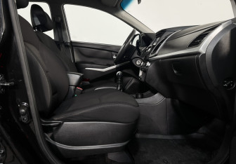 Подержанный автомобиль SsangYong Actyon 2014 года (18 фото)