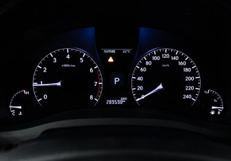 Подержанный автомобиль Lexus RX 2012 года (12 фото)