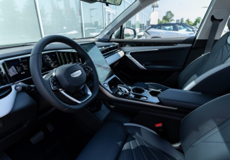Новый Geely Atlas 2026 (30 фото)