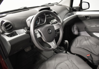 Подержанный автомобиль Ravon R2 2017 года (9 фото)