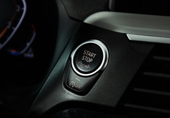 Подержанный автомобиль BMW X3 2019 года (18 фото)