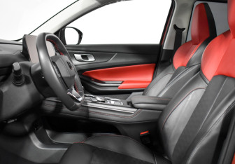 Подержанный автомобиль Changan CS55PLUS 2024 года (11 фото)