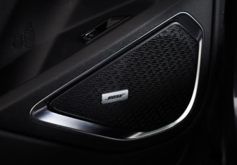 Подержанный автомобиль Geely Tugella 2023 года (15 фото)