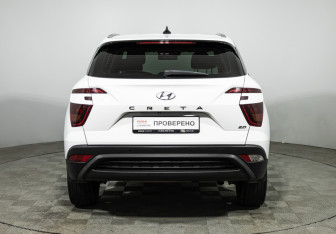 Подержанный автомобиль Hyundai Creta 2022 года (6 фото)