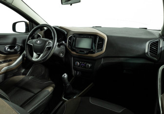 Подержанный автомобиль LADA (ВАЗ) XRAY 2019 года (9 фото)