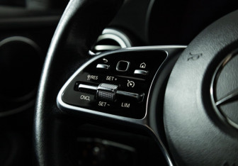 Подержанный автомобиль Mercedes-Benz GLC Coupe 2019 года (17 фото)