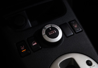 Подержанный автомобиль Nissan X-Trail 2007 года (18 фото)