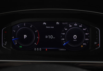 Подержанный автомобиль Volkswagen Tiguan 2020 года (18 фото)