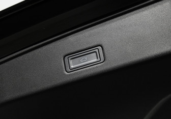 Подержанный автомобиль Omoda C5 2023 года (25 фото)