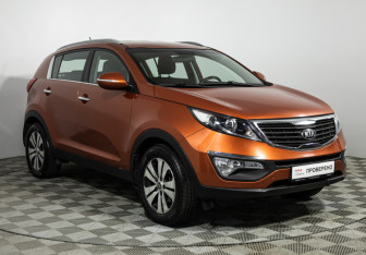 Подержанный автомобиль Kia Sportage 2013 года (3 фото)