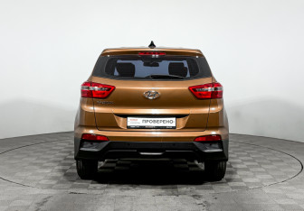 Подержанный автомобиль Hyundai Creta 2017 года (6 фото)