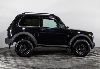 Подержанный автомобиль LADA (ВАЗ) 2121 (4x4) 2019 года (4 фото)