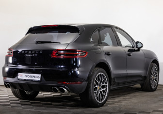 Подержанный автомобиль Porsche Macan 2016 года (7 фото)