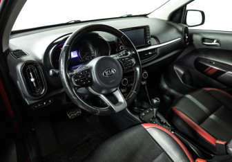 Подержанный автомобиль Kia Picanto 2018 года (11 фото)