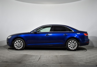 Подержанный автомобиль Audi A4 Sedan 2015 года (8 фото)