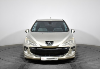 Подержанный автомобиль Peugeot 308 Hatchback 2008 года (2 фото)