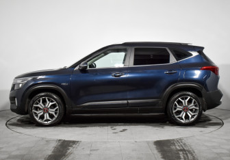 Подержанный автомобиль Kia Seltos 2021 года (8 фото)