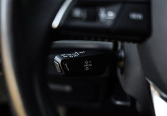 Подержанный автомобиль Audi Q3 2021 года (21 фото)