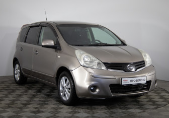 Подержанный автомобиль Nissan Note 2011 года (3 фото)