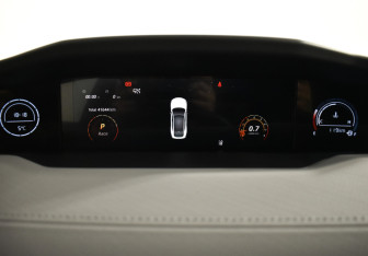 Подержанный автомобиль Changan UNI-V 2023 года (20 фото)