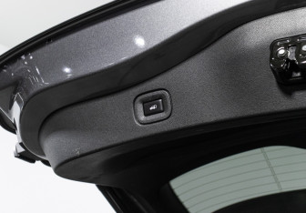 Подержанный автомобиль Renault Koleos 2017 года (25 фото)