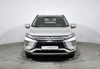 Подержанный автомобиль Mitsubishi Eclipse Cross 2019 года (2 фото)