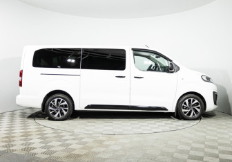 Подержанный автомобиль Citroen SpaceTourer 2020 года (4 фото)
