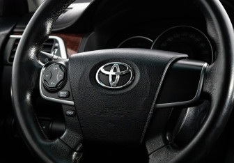 Подержанный автомобиль Toyota Camry Sedan 2013 года (13 фото)