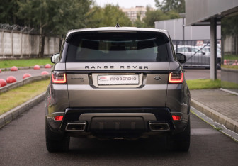 Подержанный автомобиль Land Rover Range Rover Sport 2021 года (7 фото)