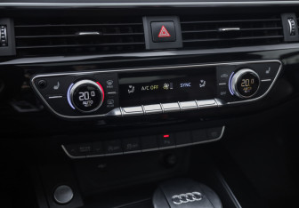 Подержанный автомобиль Audi A5 Coupe 2019 года (22 фото)