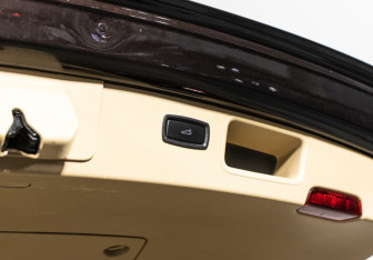 Подержанный автомобиль Porsche Macan 2014 года (26 фото)