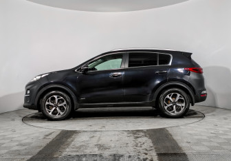 Подержанный автомобиль Kia Sportage 2019 года (8 фото)